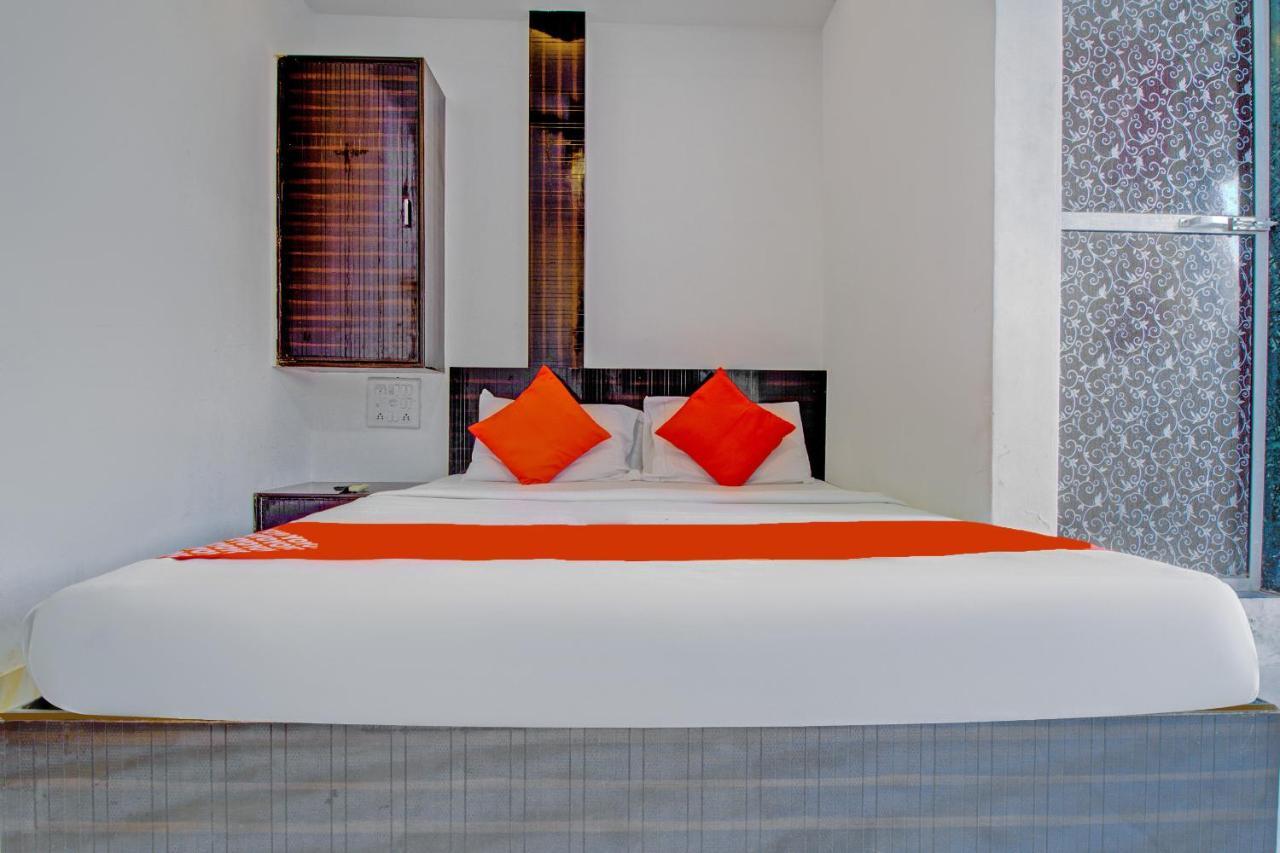 Oyo 76486 Silver Moon Mumbai Ngoại thất bức ảnh