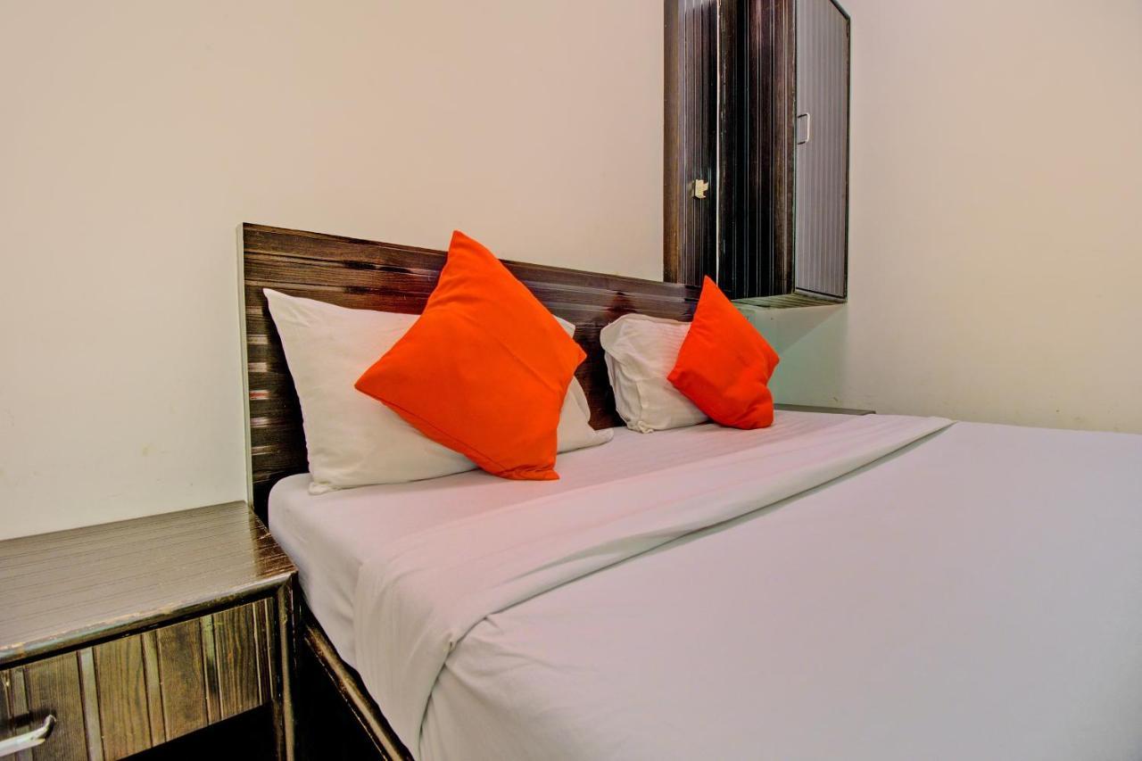 Oyo 76486 Silver Moon Mumbai Ngoại thất bức ảnh